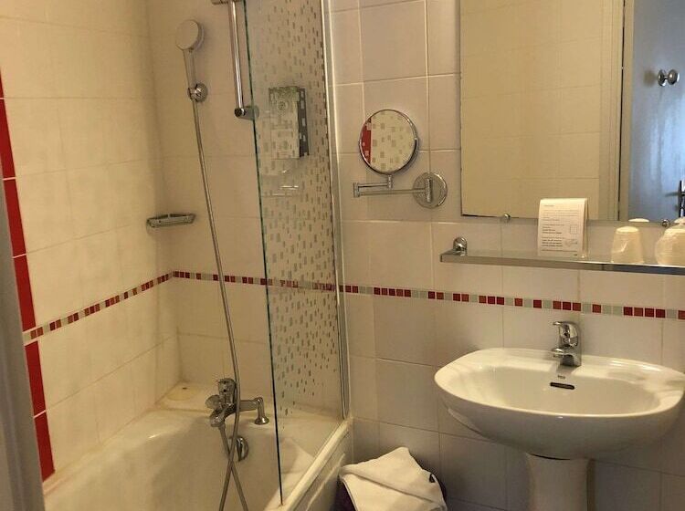 스탠다드 룸, Kyriad Hotel Xiii Italie Gobelins