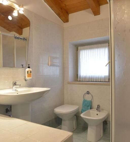 1 Bedroom Apartment Lake View, B&b Antiche Mura