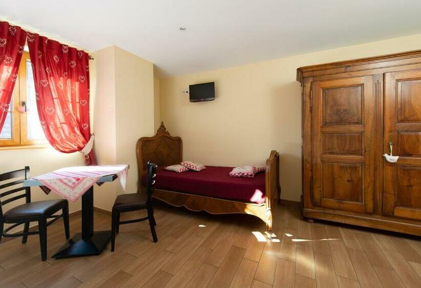 标准间, La Ferme De Louise