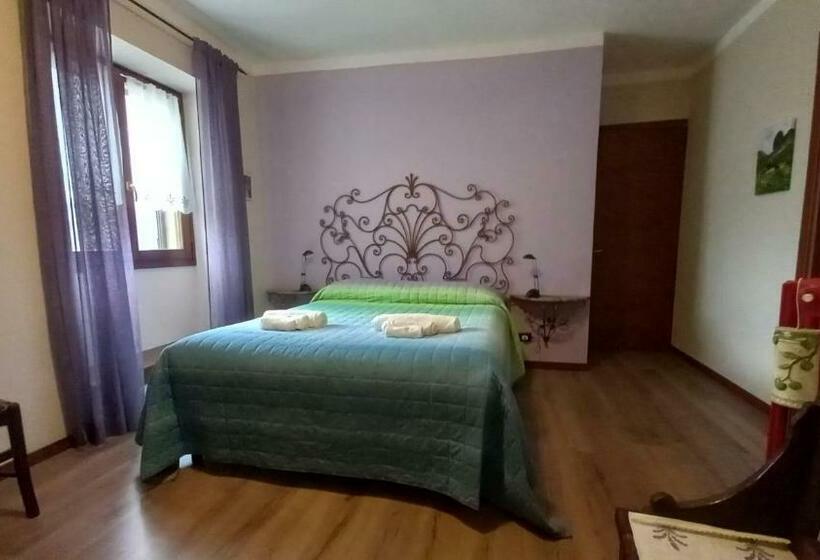 חדר סטנדרט לשלושה, Bed & Breakfast Barba Bertu