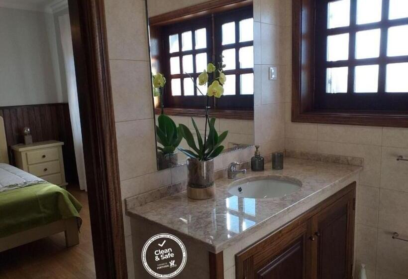 Семейный Номер, Greenside Of Sea Hostel