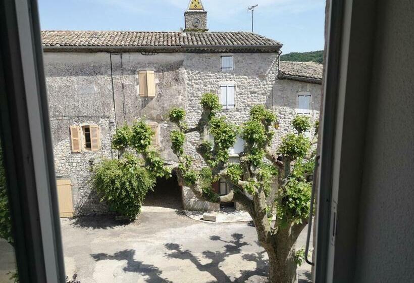 标准间, Auberge De L Helvie Chez Coco & Ricou