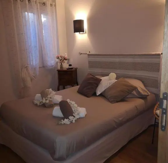 ２ベッドスイートルーム, Auberge De L Helvie Chez Coco & Ricou