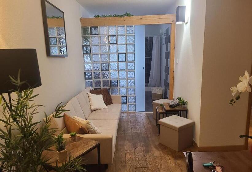 Люкс 2 Спальни, Auberge De L Helvie Chez Coco & Ricou