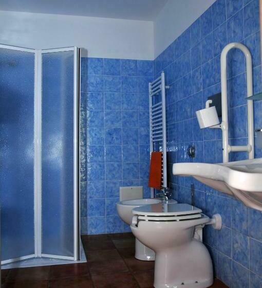 דירת חדר סופריור, Le Rose