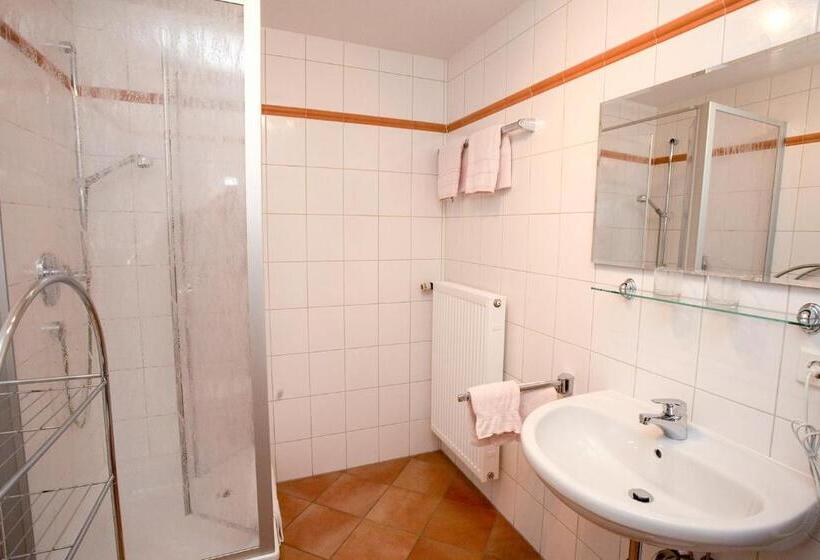 غرفة أساسية, Gästehaus Sonnenbichl