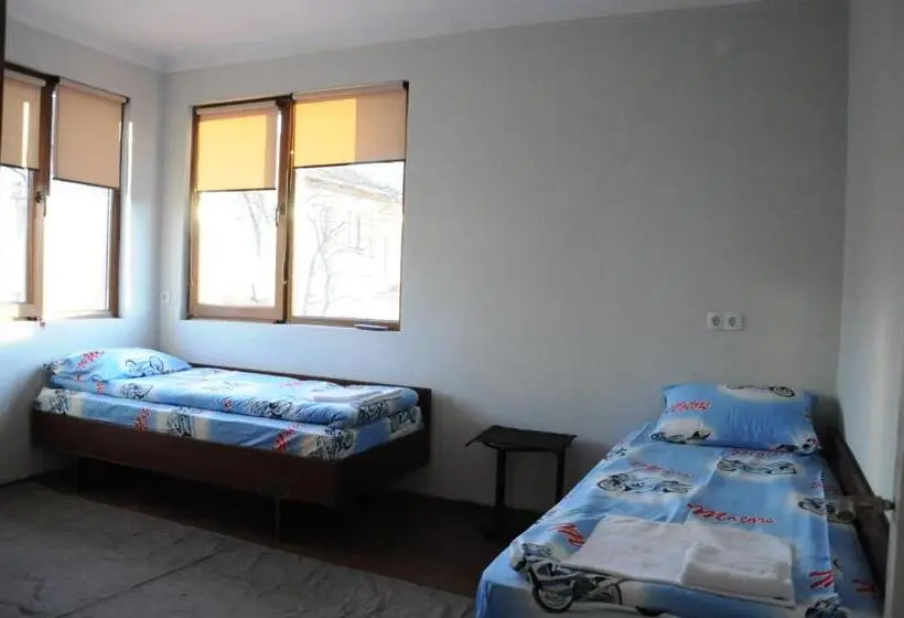 バス共有のスタンダードルーム, Vedra Guest House