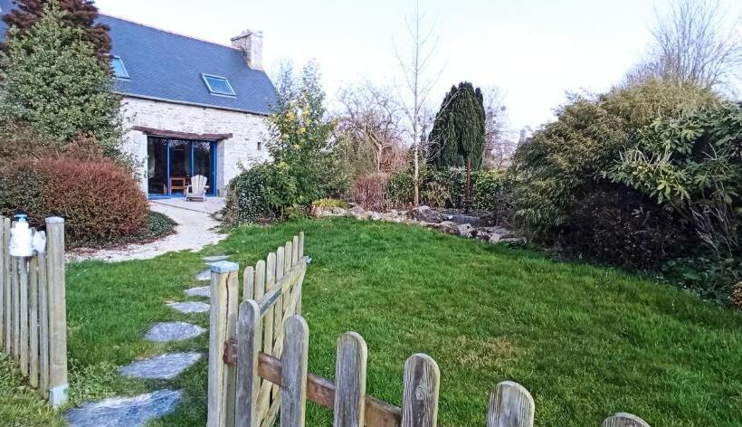 منزل غرفتين نوم, La Ferme Du Père