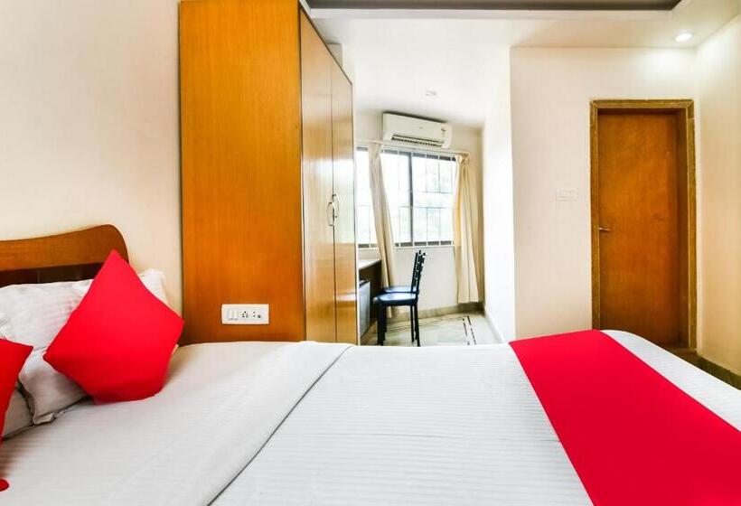 اتاق استاندارد, O All Seasons