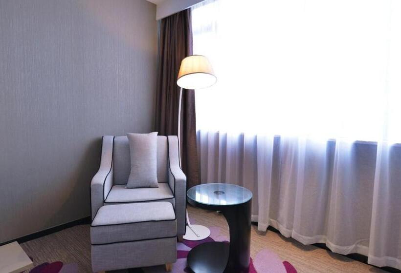 Номер Executive Кровать Кинг, Lavande Hotel Qingyuan Sports Park Municipal Government