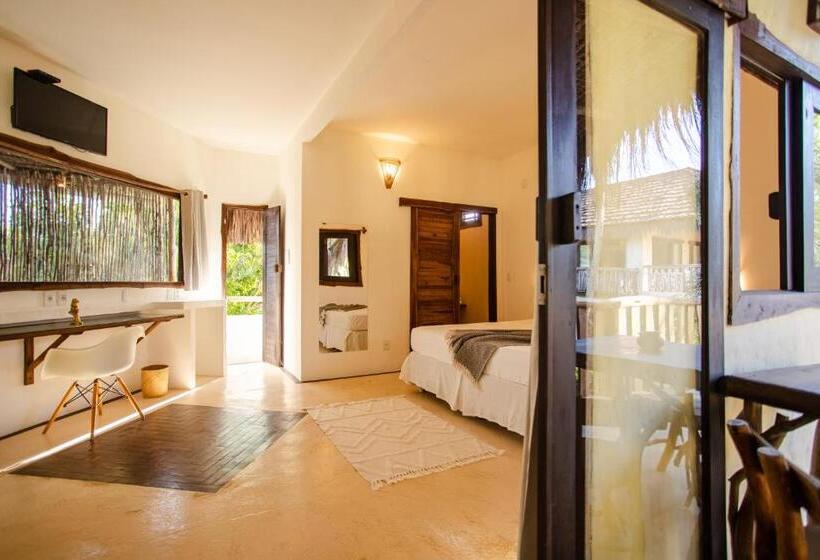 سوییت با چشم‌انداز پانوراما, Casa Elea