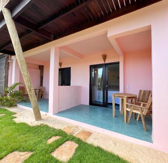 اتاق استاندارد سه تخته با بالکن, Casa Elea