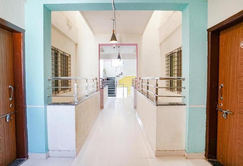 Quarto Deluxe, Treebo Trend Elegant Stay