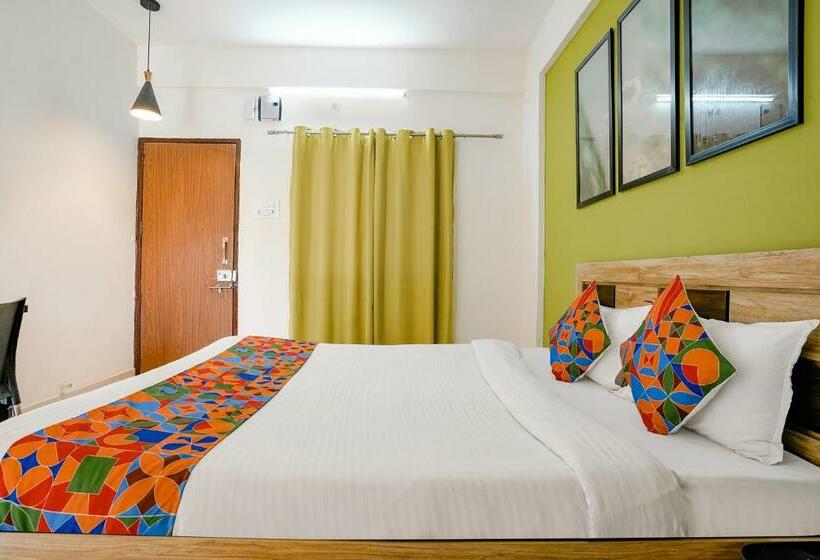 Quarto Deluxe, Treebo Trend Elegant Stay