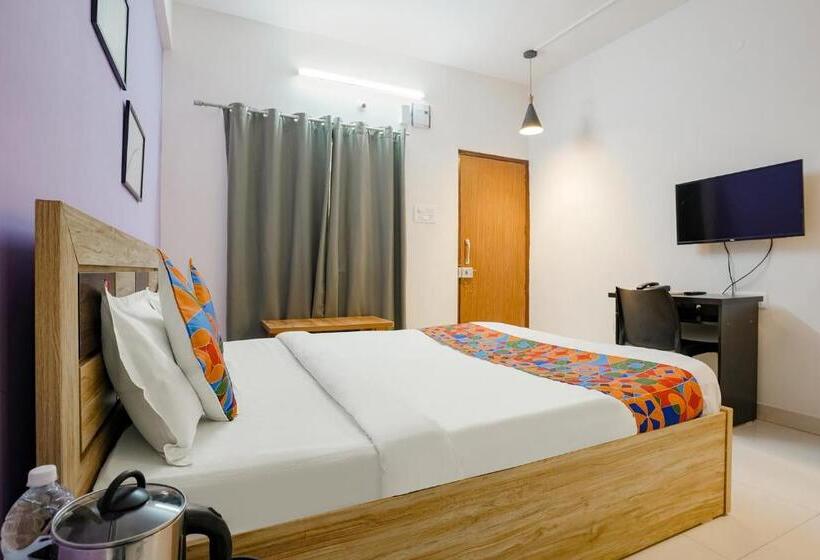 Quarto Deluxe, Treebo Trend Elegant Stay