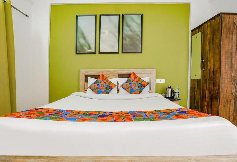 Quarto Deluxe, Treebo Trend Elegant Stay