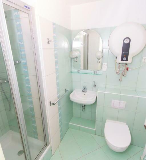 スタンダードスタジオ, Penzion U Pešků