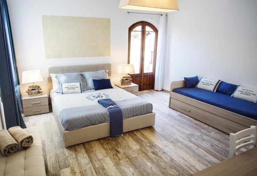 غرفة ديلوكس مطلّة علي البحر مزوَّدة بشُرفة, Villa Elena B&b Experience