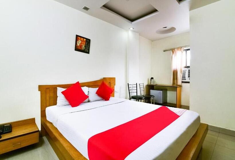 اتاق استاندارد, O All Seasons