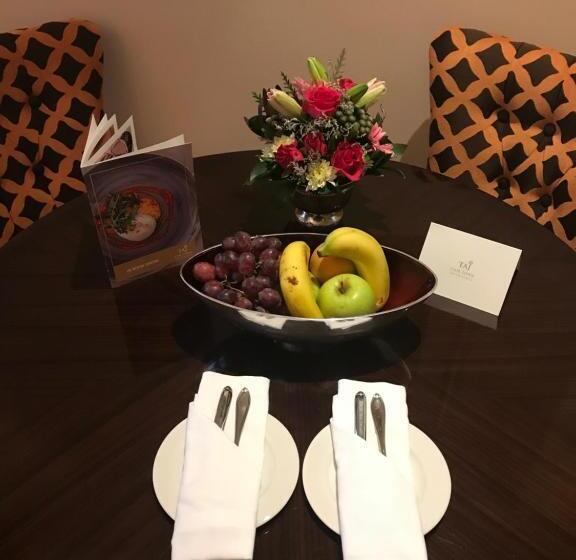 スーペリアースイート, Taj Hotelapart, Taj Hotel Cape Town