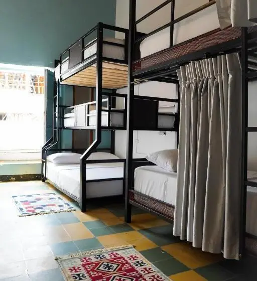ファミリールーム, Traveler Hostel