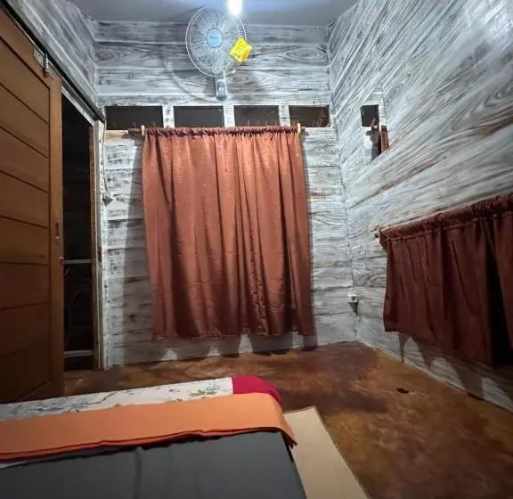 エコノミーシングルルーム, Atlante Hostel