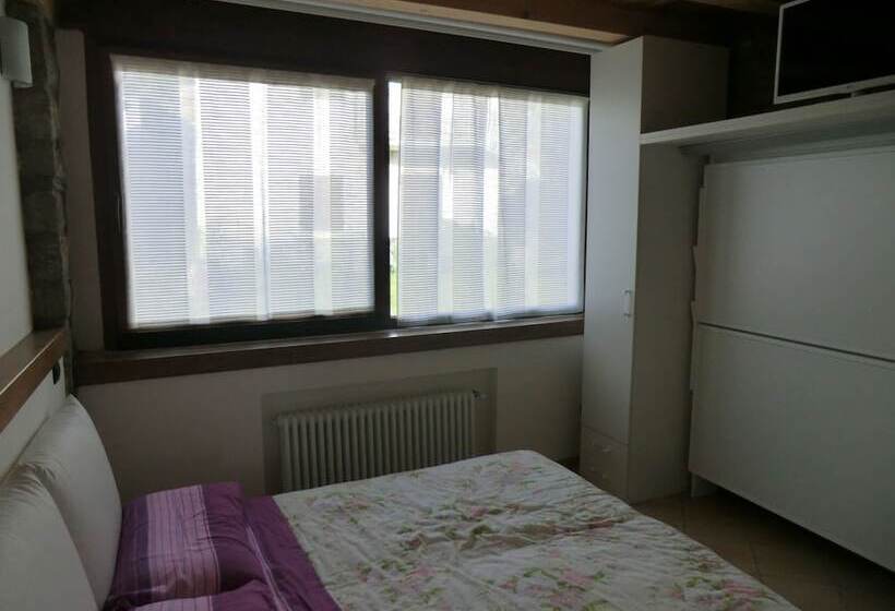 2间卧室的房子, B&b Le Peschiere