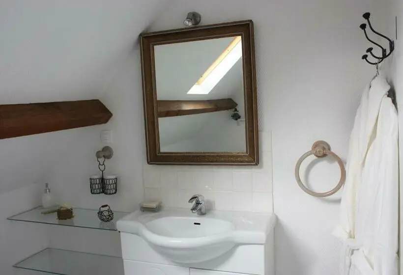 スタンダードルーム, Chambre D Hôtes Face à Briare