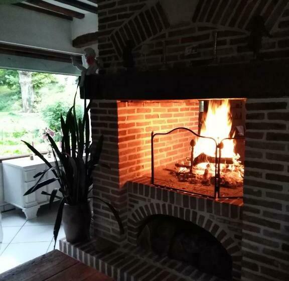 غرفة قياسية, Le Moulin Des Roses