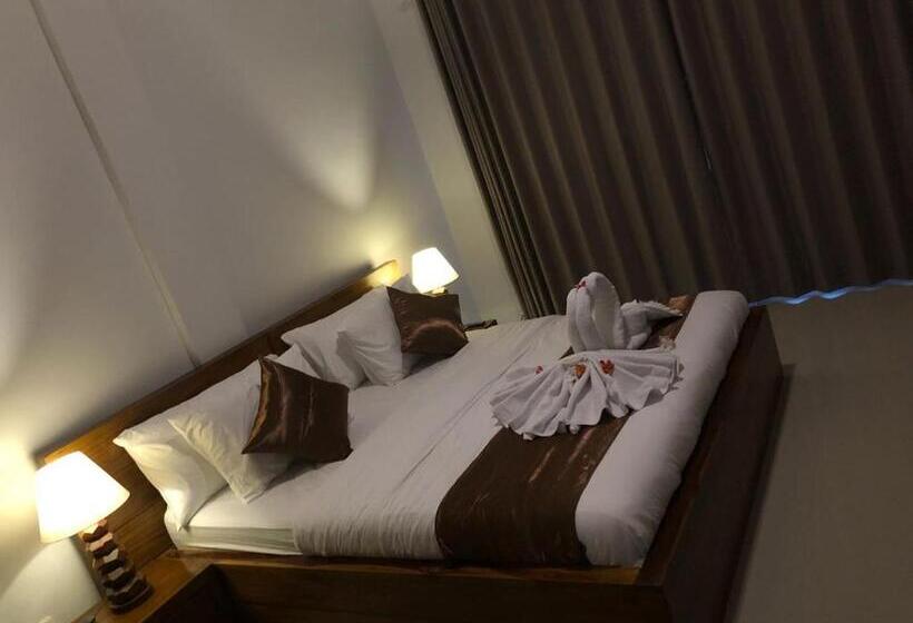 غرفة قياسية مزوَّدة بتراس, Green Beach Inn