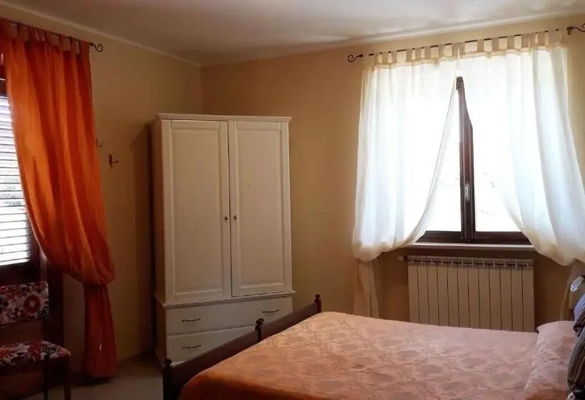 Standard Kolmen Hengen Huone Parveke, Agriturismo Persichitti