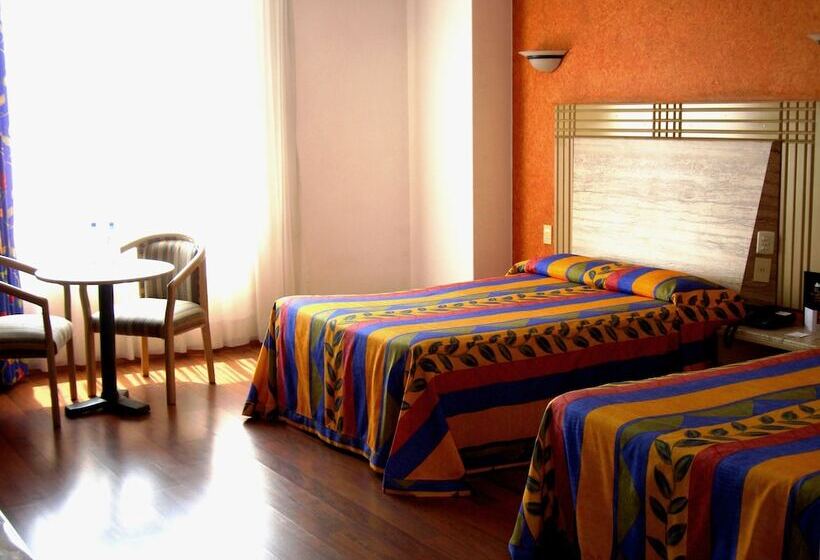 Номер Стандарт 2 Двуспальные Кровати, Cervantes