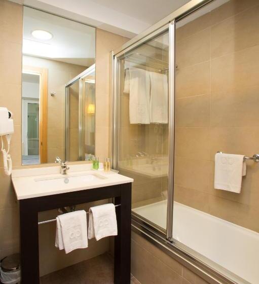 חדר אקונומי, Don Pepe  Adults Only