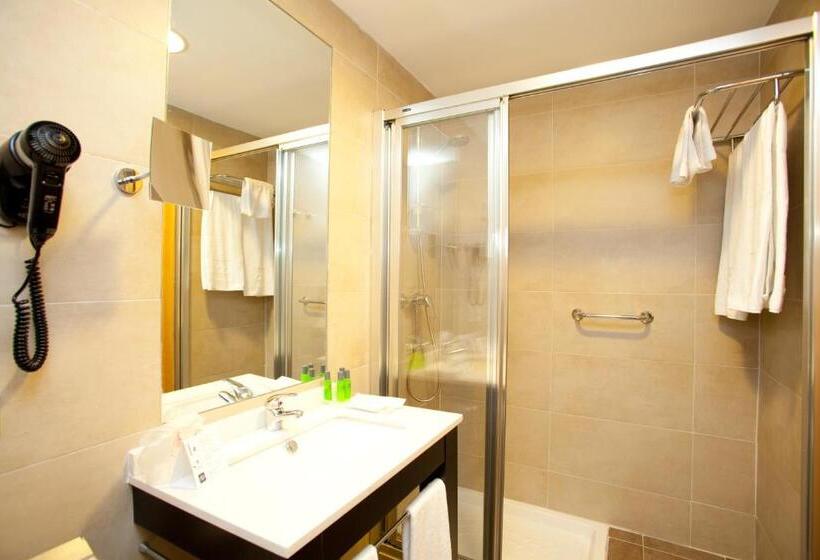 חדר סופריור, Don Pepe  Adults Only