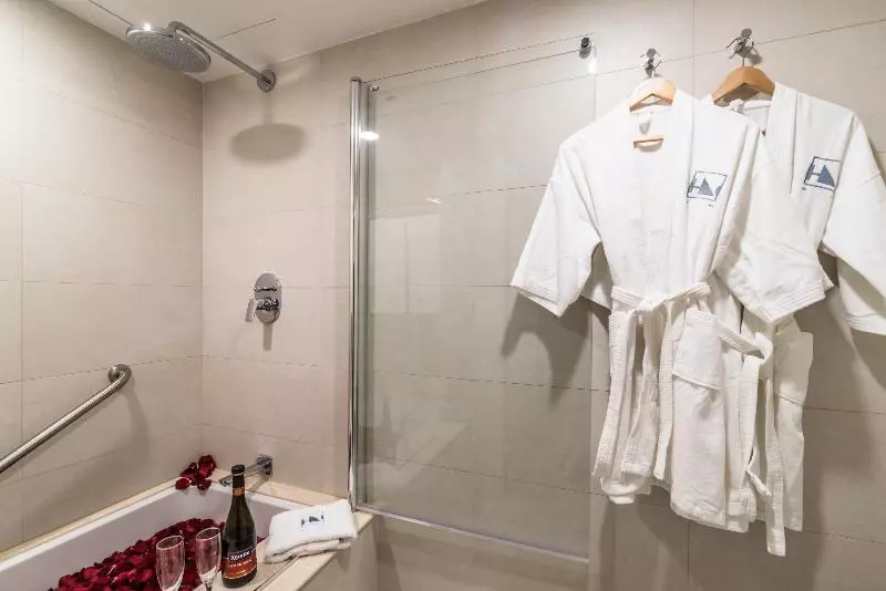 ジュニアスイート, Eurostars Zona Rosa Suites