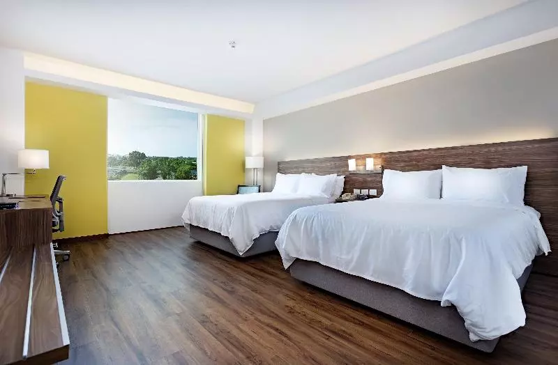 اتاق استاندارد, Holiday Inn Express Villahermosa, An Ihg