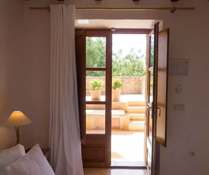 Superior Room with Terrace, Cases De Son Barbassa Hotel & Restaurant