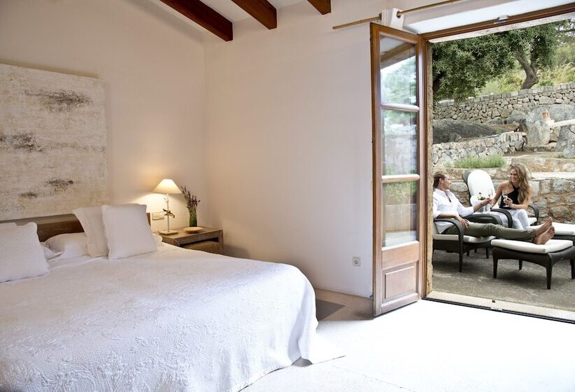 غرفة قياسية مزوَّدة بتراس, Cases De Son Barbassa Hotel & Restaurant