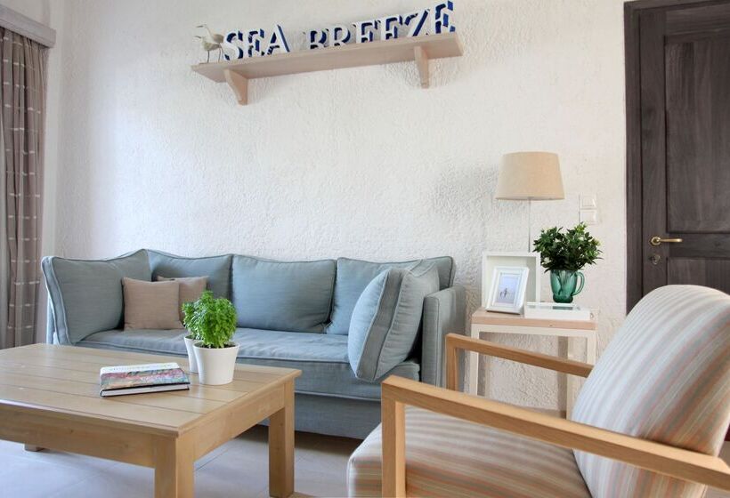 スイート, Skopelos Village