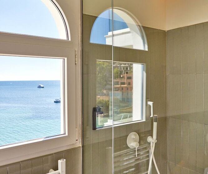 オーシャンビュースタンダードルーム, Universal Hotel Aquamarin