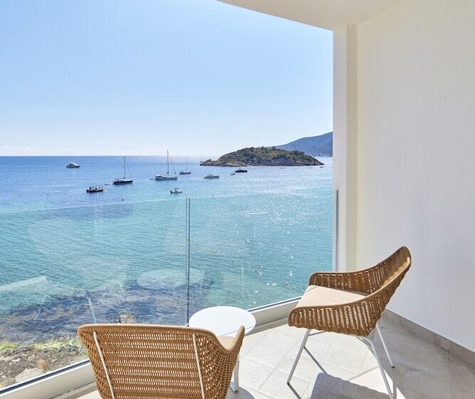 オーシャンビュースタンダードルーム, Universal Hotel Aquamarin