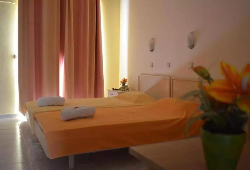 استودیوی استاندارد, Kremasti Memories