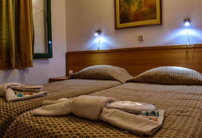 带1个卧室带花园景观的公寓, Govino Bay