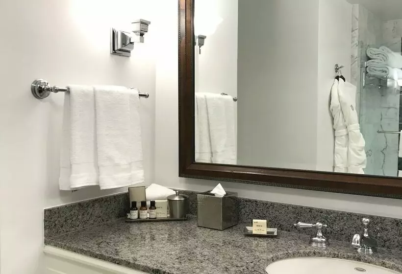 ２ダブルベッドのスタンダードルーム, Fairmont Miramar Hotel & Bungalows