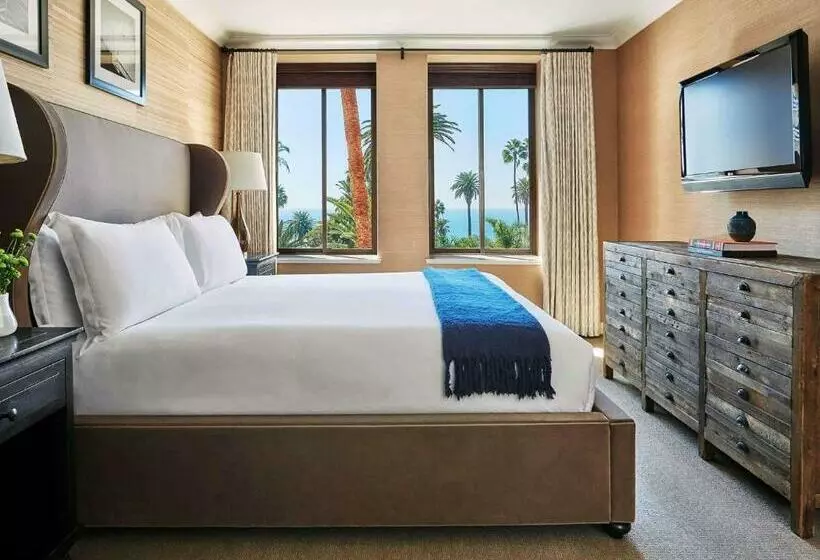 キングサイズベッドのスイートルーム, Fairmont Miramar Hotel & Bungalows
