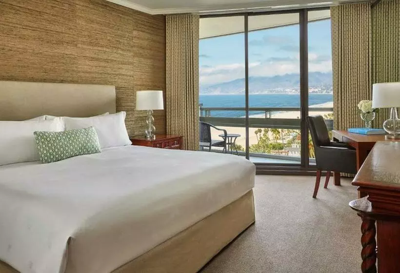 オーシャンビューデラックスルーム, Fairmont Miramar Hotel & Bungalows