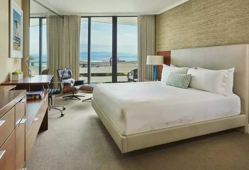 オーシャンビューデラックスルーム, Fairmont Miramar Hotel & Bungalows