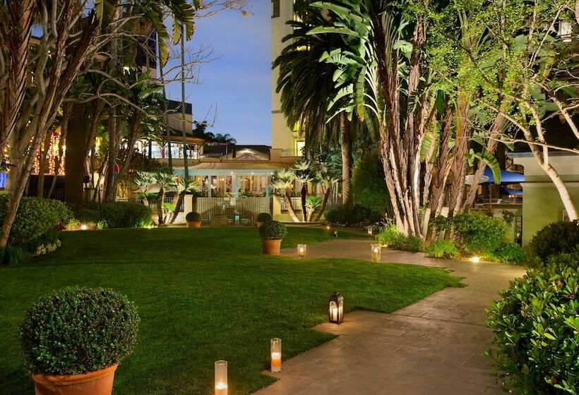 豪华海景房, Fairmont Miramar Hotel & Bungalows