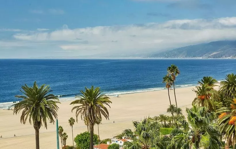 オーシャンビューデラックスルーム, Fairmont Miramar Hotel & Bungalows