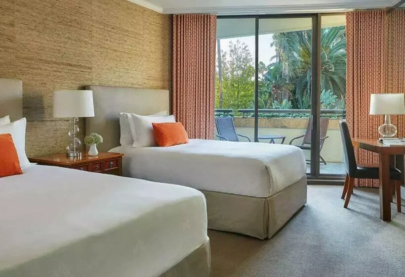 デラックスルーム, Fairmont Miramar Hotel & Bungalows